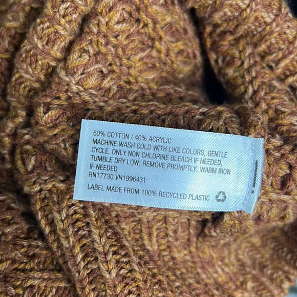 Cable Knit Crochet Cotton Blend Cropped Sweater Size Large - Picture 11 of 11